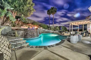 Image of ★ Spacious Château Vista Heated Salt Pool Hot Tub 9 mi to Beach Family Fun! ★