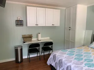 Image of Tiny House close to restaurants!