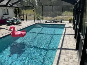 Image of Large pool & outdoor space, great location, clean & comfortable🌴