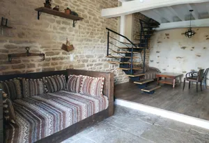 Image of Terra loft gîte, orchard\/vegetable garden, henhouse, valley views, wine route.