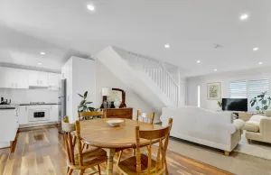 Image of Warrendine Bliss - Cosy Couples Retreat, CBD