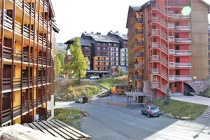 Image of 300m from resort center, 2nd floor, balcony, tv, ski locker, 26m², Risoul
