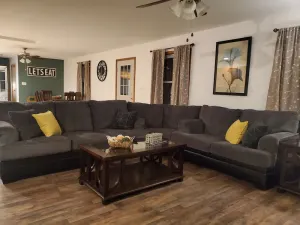 Image of Hilltop Retreat 2: Spacious, pond-front home for 12 near wine trail!