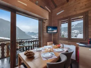 Image of Traditional 4-person flat in the centre, close to the slopes