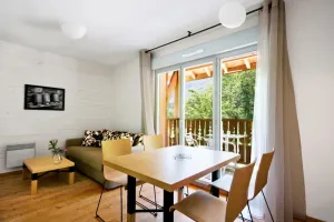 Image of Swimming pool, parking, tv, ski locker, 27m², Ax-Les-Thermes