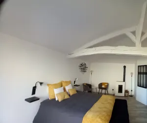 Image of Independent guest room