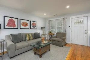 Image of Cottage on Greene! Downtown Beaufort several Blocks Away and Parris Island a 10 Minute Drive