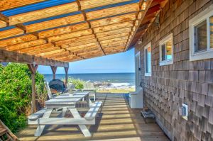 Image of Seaside Cottage - Oceanfront