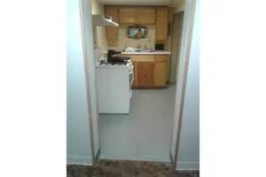 Image of 1 Bedroom Furnished Basement Apartment Close to Phillips 66