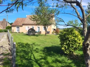 Image of Cozy Cottage Near Le Mans: 3 BR, Full Kitchen, Close to 24H Circuit, Sleeps 6