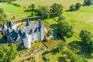 Image of Chateau Du Patrimoine