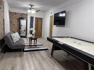 Image of Cozy, spacious, convenient work-friendly place