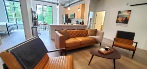 Image of NEW Modern Condo, King Beds, Rooftop Hot Tubs, Near Downtown, Quiet!
