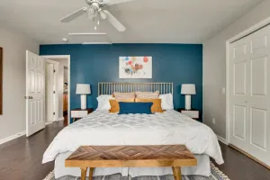 Image of King Size Stylish Apt 10 min to city center; Ideal for longer stays