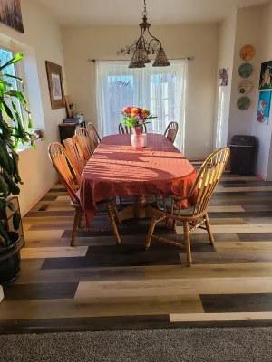 Image of Large 20-25 Bed Residence Centrally Located - Great for Groups!