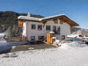 Image of Quietly located property with balcony