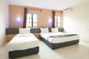Image of M S Hotel, Tengku Kelana KTM Klang