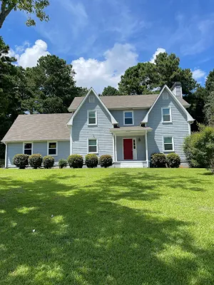 Image of NEW ATL Metro Lux home PRIVATE POOL W\/ DECK .pet friendlyW\/20% discount