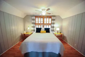 Image of NO CLEANING FEE!  Blue Door Bungalow - Fast Fiber Wi-Fi & Cozy Amenities
