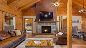 Image of Timber Ridge Luxury Log Cabin, Hot Tub, Fireplace, Sleeps 14