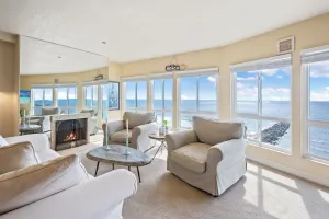 Image of Booking Oct-Nov 2025, Relaxing Ocean Front Getaway with Views, Views, Views!