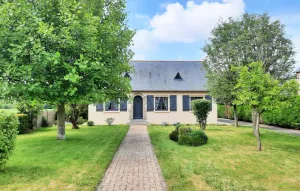 Image of Lovely Home In La Fresnais With Kitchen