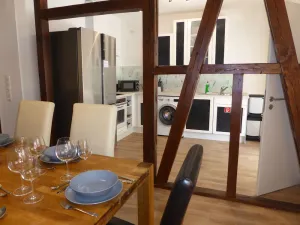 Image of Apartment Ferienwohnung Martin Luther, 3 Schlafzimmer, free WiFi, Nähe Zentrum, klimatisiert, hell, offen, sehr schön,