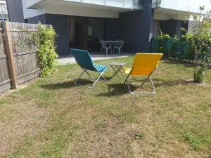 Image of Charming 2-Room Apartment with Garden, Near Gulf of Morbihan and Beach