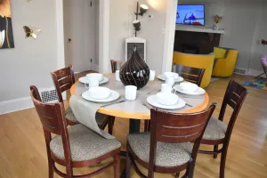 Image of The House Hotels - Thoreau #3 - Centrally Located in Lakewood - 10 Minutes to Downtown Attractions