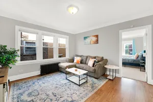 Image of Chic & Cozy near ORD>MDW>DT>HOSP