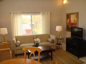 Image of Top Downtown Anchorage 1 Bed \/ 1 Bath Apartment