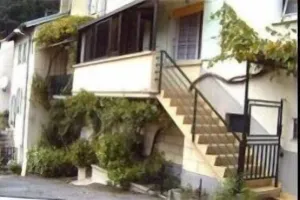 Image of independent house VALS les BAINS located in a quiet area.