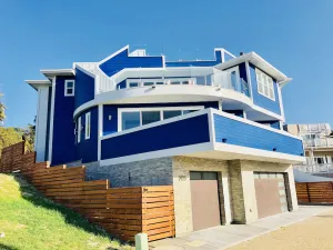 Image of Avila Beach Jewel - Luxury Home for 16 - Extraordinary Experience