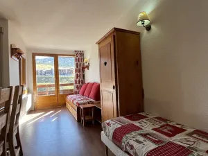 Image of Charming 2-room apartment on slopes with WIFI, ski locker, free shuttle