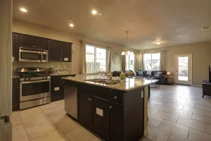 Image of Spacious & New I KINGS & BBQ