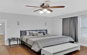 Image of Cozy Historical 1 Bedroom Apartment