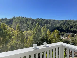 Image of Simply marvelous 2 bedroom with kitchenette, grilling patio and grand balcony