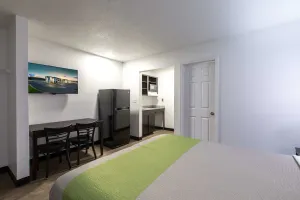Image of Studio 6-Greenville, SC - I-85 Near Downtown