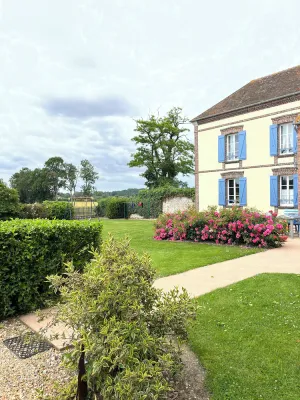 Image of 120km from Paris, Perche. Heated, covered swimming pool. Ideal for families