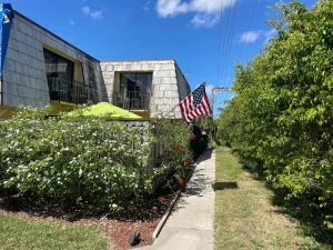 Image of Beautiful Townhome with private patio \/ swimming pool and pet friendly !