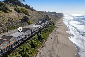 Image of The Clam Hut: Oceanfront Beachside Condo with Stunning Views & Private Deck