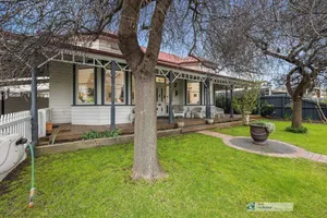 Image of Federation House on Genesta St Central Cowes