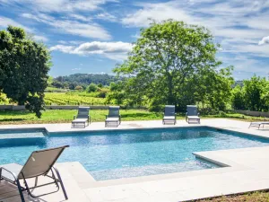 Image of Cosy apartment in villa for 14 people with WIFI, pool, TV, terrace and parking