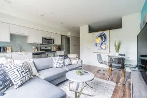 Image of Mercer Island 1 BR 2| Fast Wi-Fi | Gym | Sophari