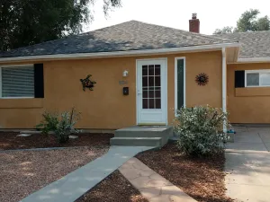 Image of Historic Pueblo Bungalow- perfect for families or business travelers