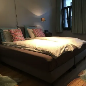 Image of Cozy cottage in the center