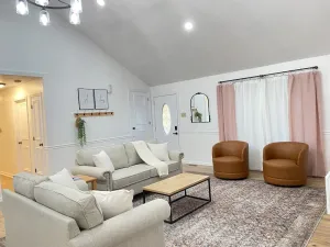 Image of Charming 3 BR in a quiet and friendly neighborhood
