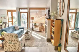 Image of Lakeside Sandy Feet Retreat