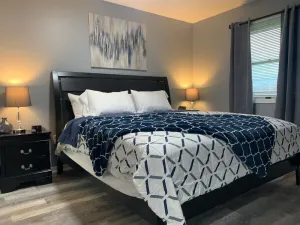 Image of 5145 Porsche Newly Remodeled 2 BDRM Ranch Attached Home