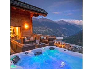 Image of Chalet, wifi, terrace, balcony, fireplace or stove, parking, tv, ski locker, 220m², Thyon